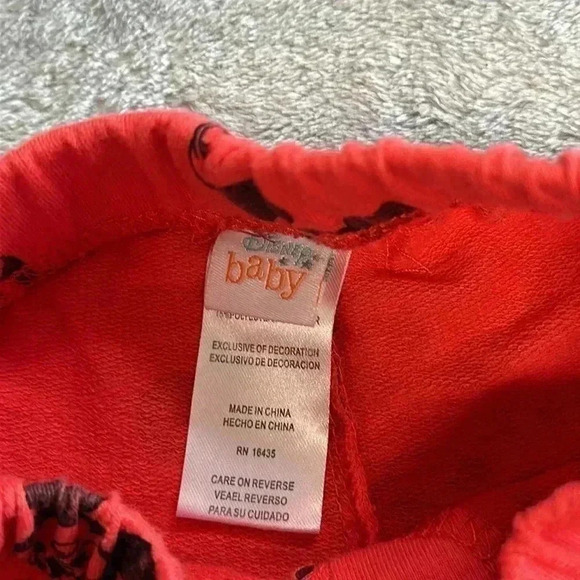 Disney - Mickey Mouse - pair of newborn shorts. Size 0 to 3  months - Picture 6 of 8